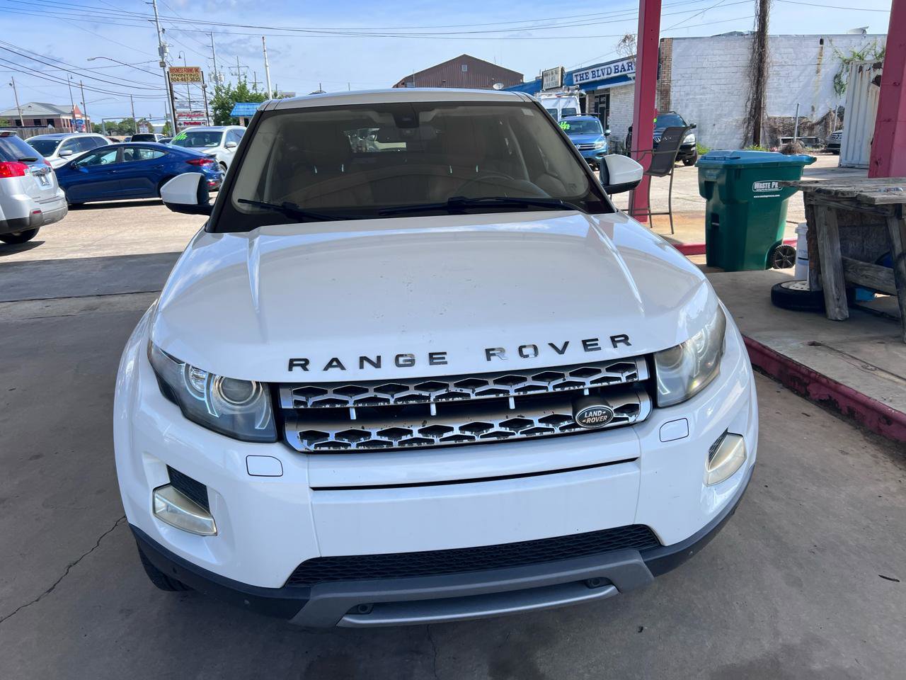 Used 2015 Land Rover Range Rover Evoque Prestige AWD/4WD image 2