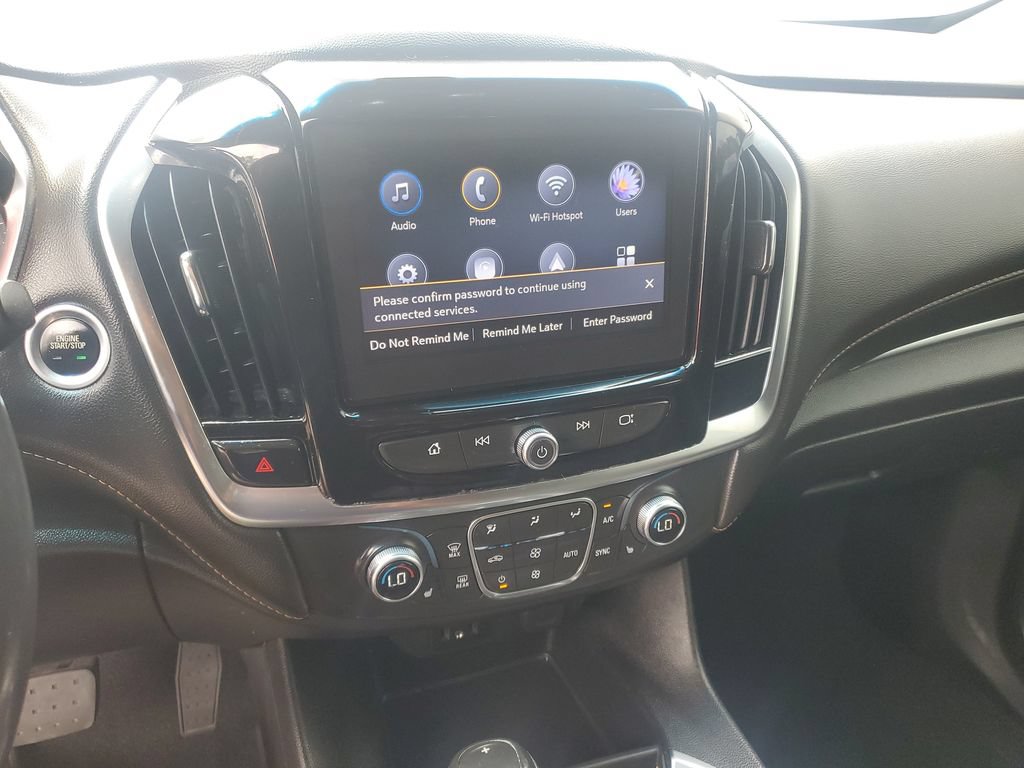 Used 2020 Chevrolet Traverse LT w/ LPO, Floor Liner Package AWD/4WD image 17