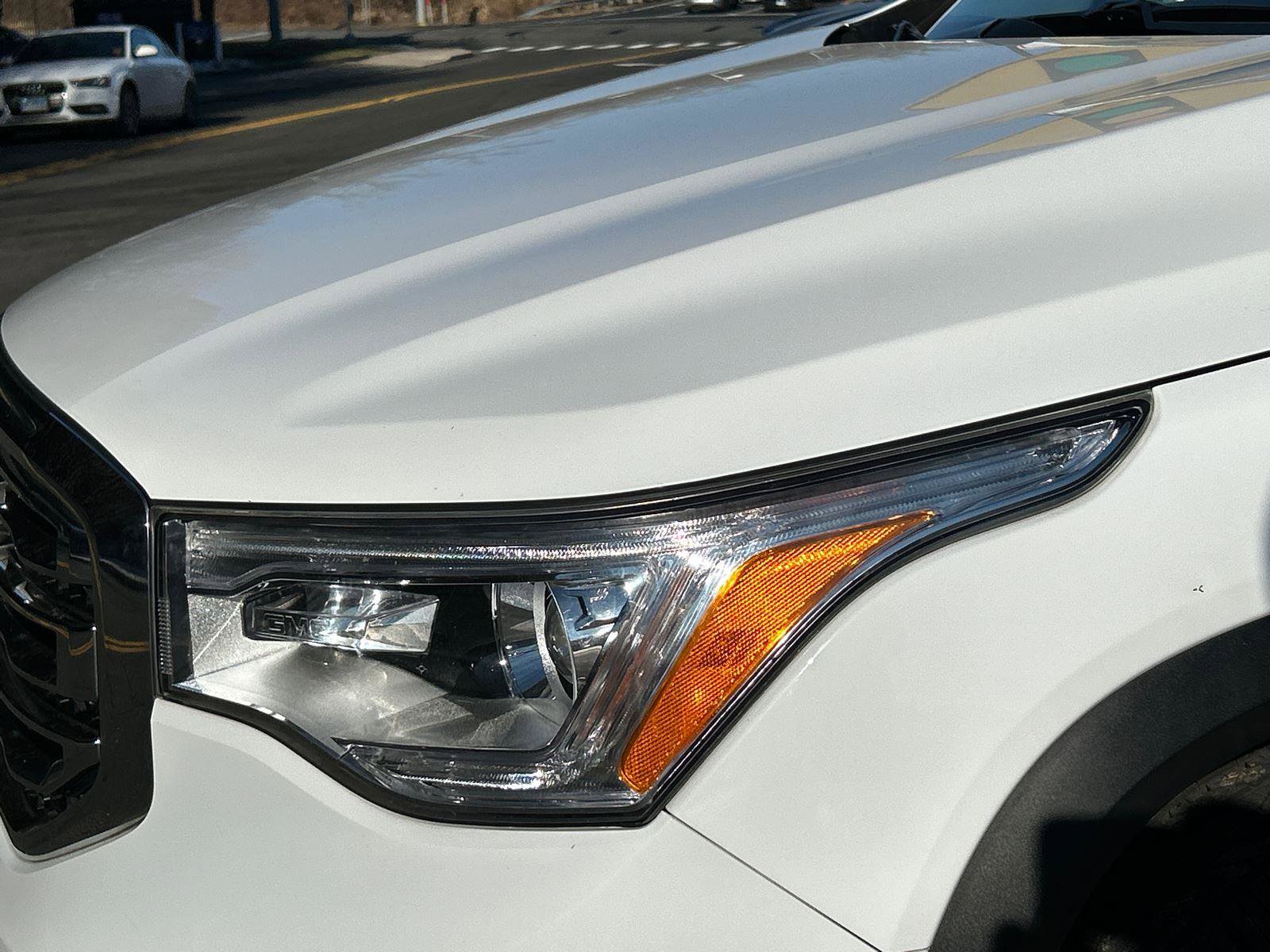 Used 2019 GMC Acadia SLT image 7
