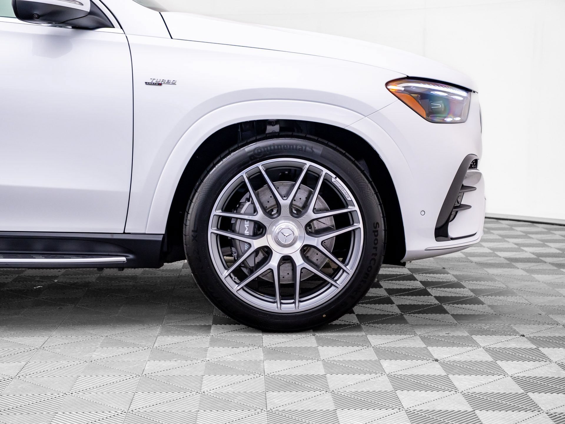 New 2026 Mercedes-Benz GLE 53 AMG 4MATIC image 41