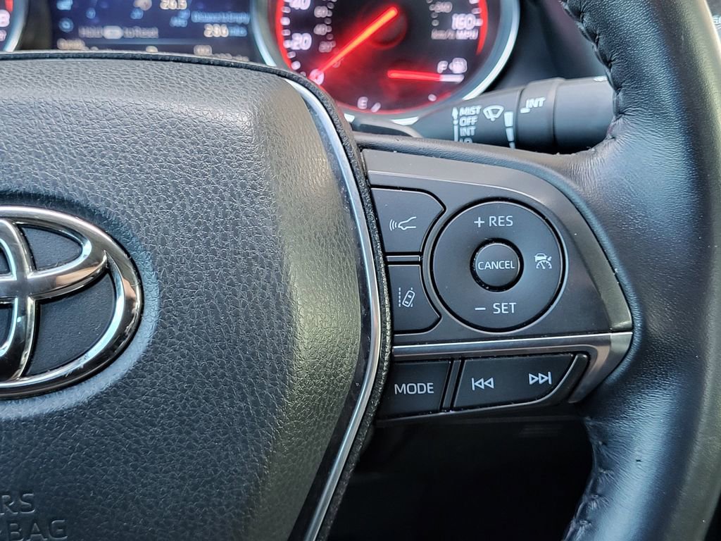 Used 2019 Toyota Camry XSE image 24