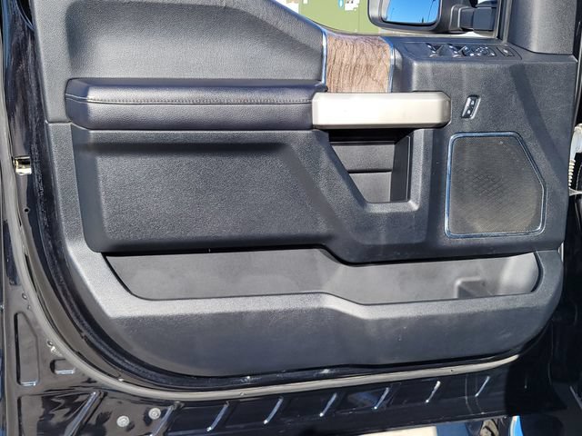 Used 2017 Ford F250 Lariat w/ Chrome Package AWD/4WD image 7