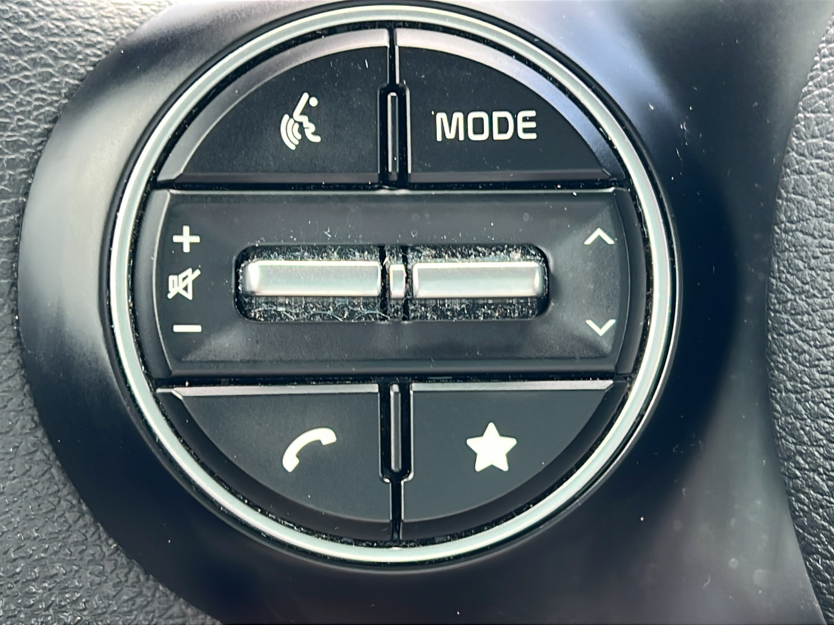 Used 2023 Kia Soul LX w/ LX Technology Package FWD image 19