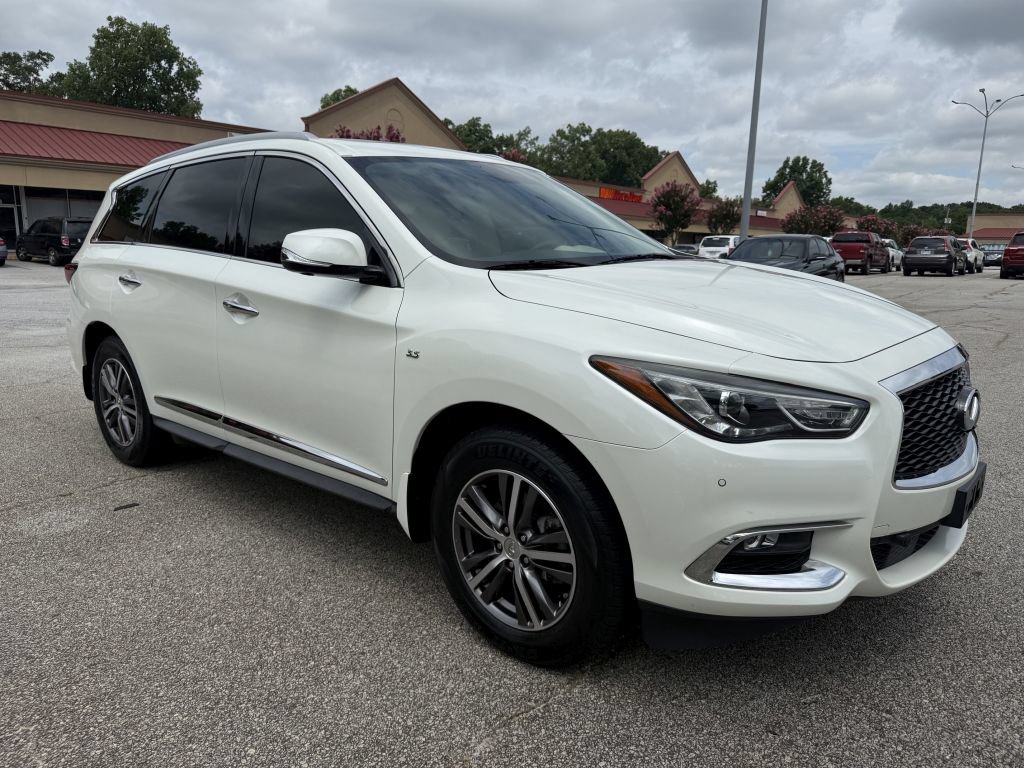 Used 2017 INFINITI QX60 Luxe w/ Premium Plus Package