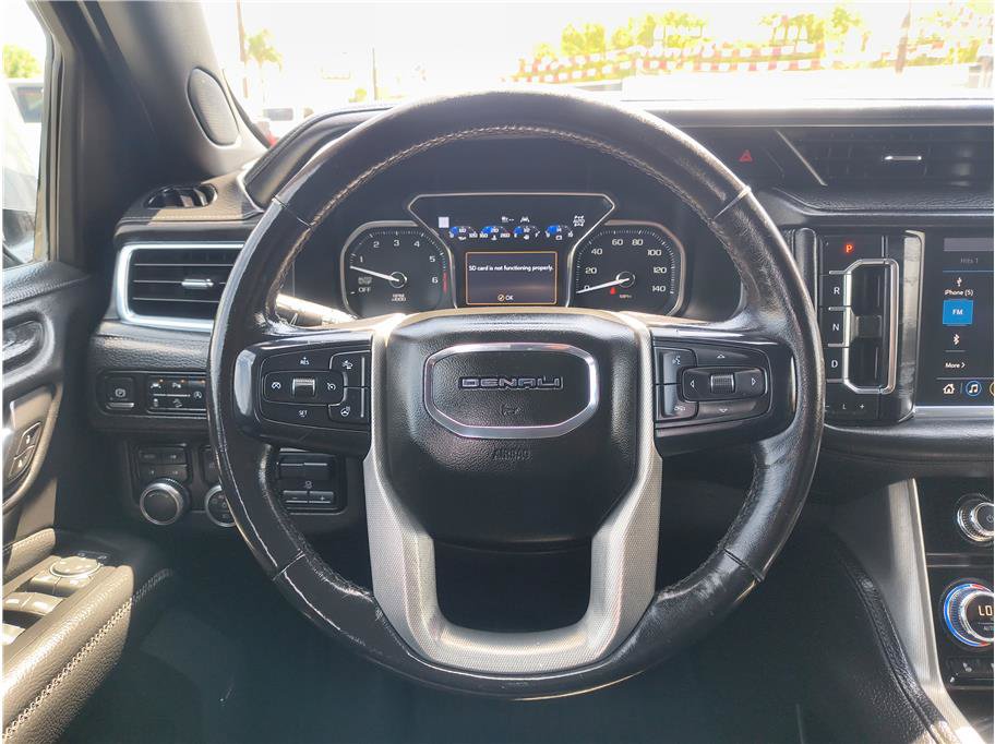 Used 2021 GMC Yukon Denali w/ Denali Premium Package AWD/4WD image 7