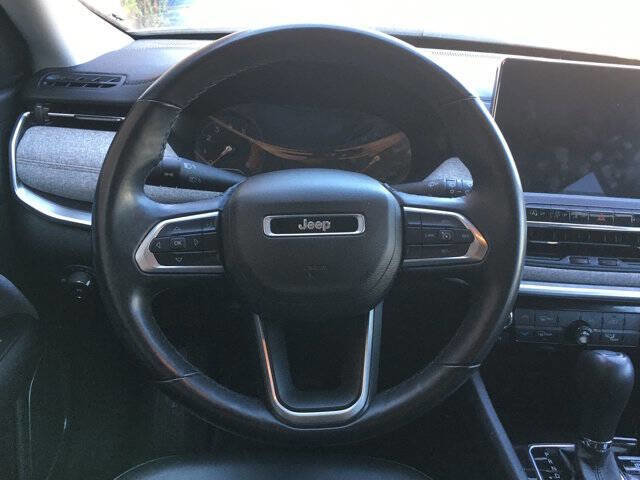 Used 2022 Jeep Compass Latitude image 14