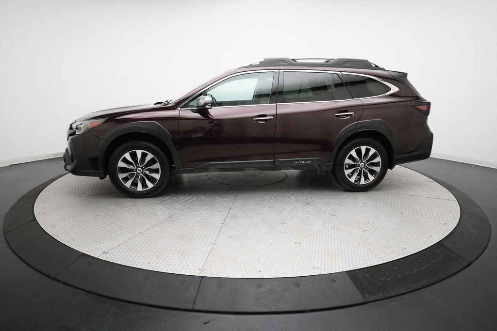 Used 2023 Subaru Outback Touring XT AWD/4WD image 25