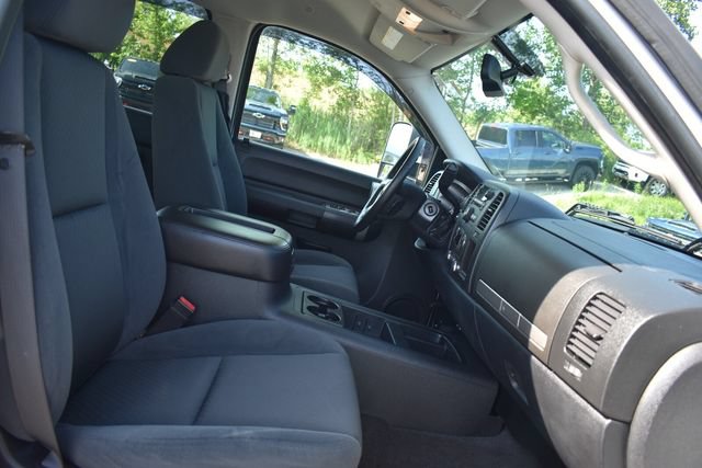 Used 2007 Chevrolet Silverado 2500 LT w/ 2LT Convenience Package RWD image 15