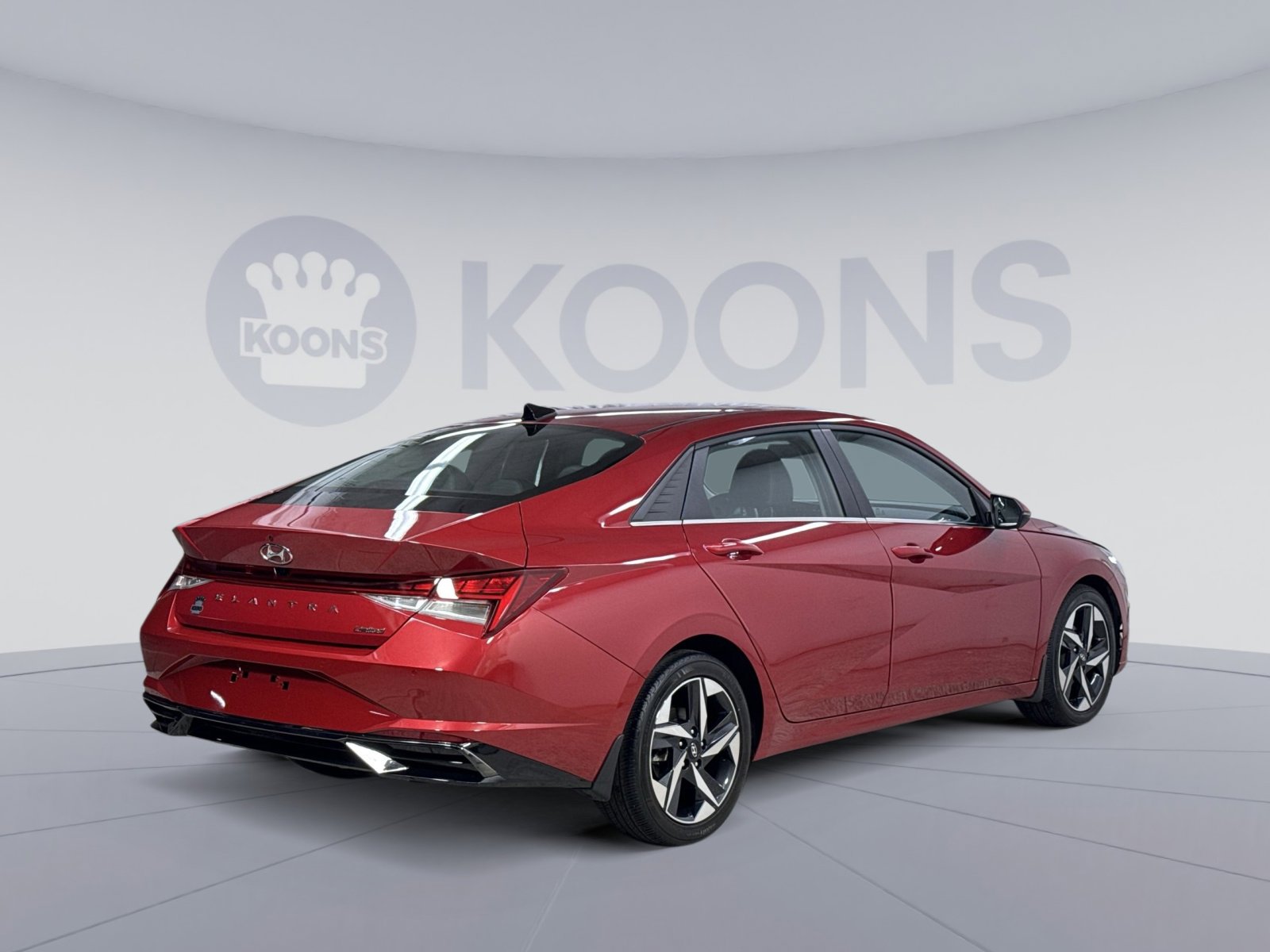 Used 2023 Hyundai Elantra Limited w/ Cargo Package image 20