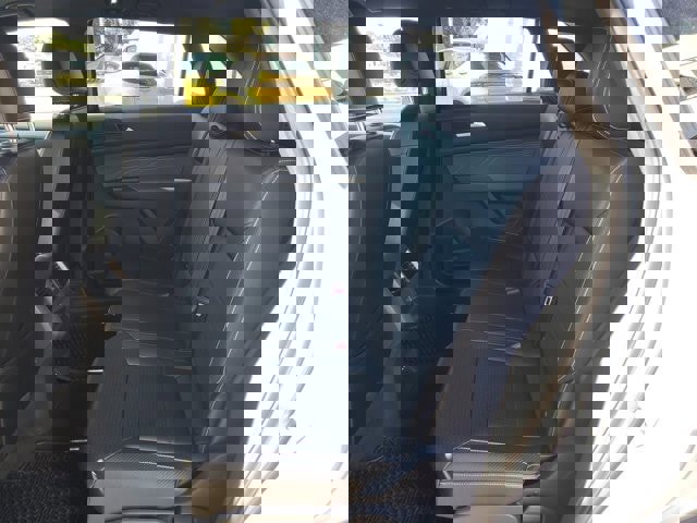 Used 2022 Volkswagen Atlas Cross Sport SEL R-Line image 19