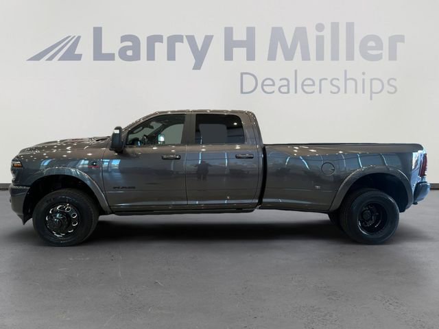 New 2026 RAM 3500 Limited image 2
