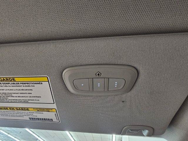 Used 2019 Jeep Cherokee Latitude Plus w/ Comfort/Convenience Group FWD image 29
