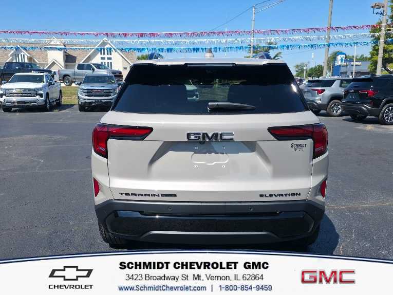 New 2027 GMC Terrain Elevation w/ Elevation Premium Package AWD/4WD image 6