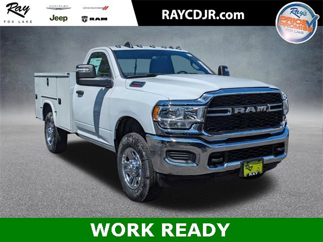 New 2024 RAM 3500 Tradesman w/ Chrome Appearance Group image 1