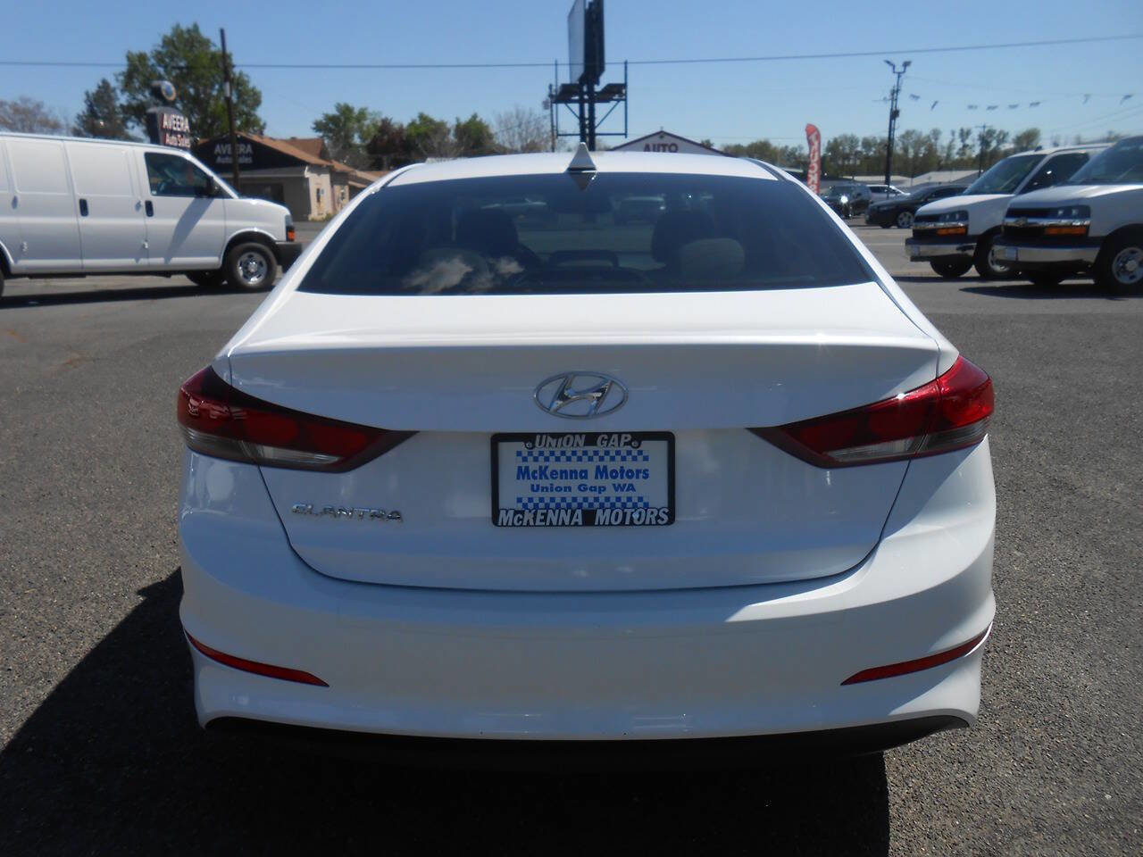 Used 2018 Hyundai Elantra SEL FWD image 8