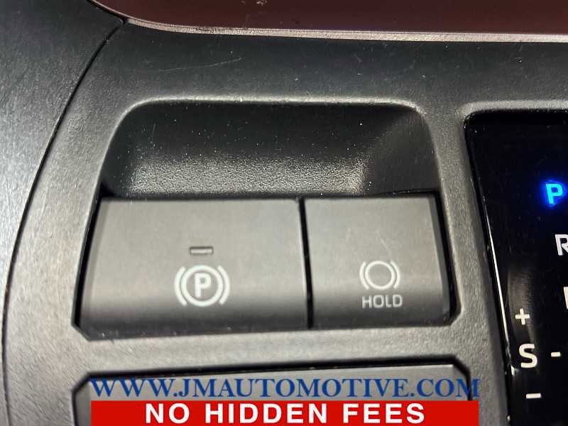 Used 2020 Toyota RAV4 Limited image 36