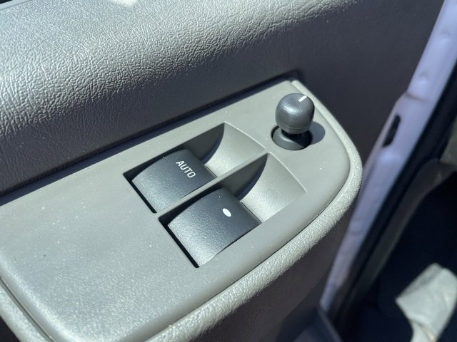 Used 2024 Chevrolet Express 3500 LT w/ LT Preferred Equipment Group image 11