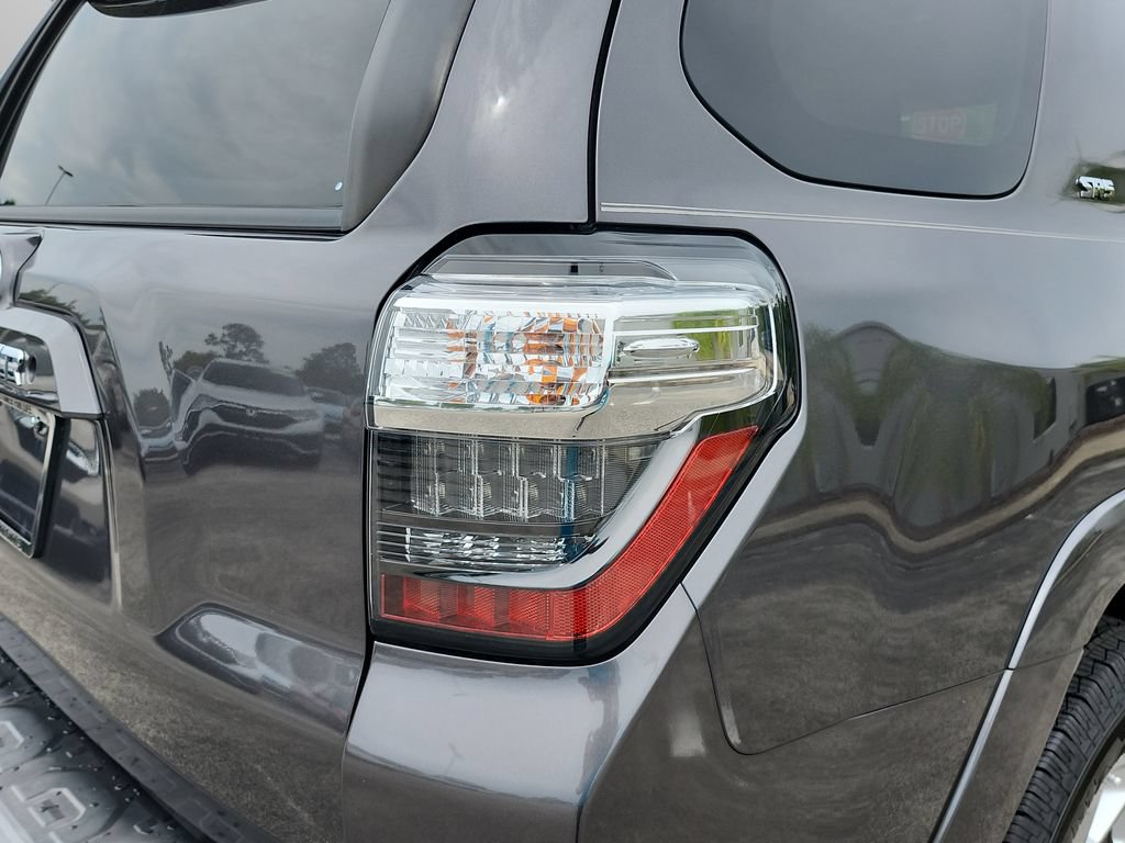 Used 2020 Toyota 4Runner SR5 RWD image 15