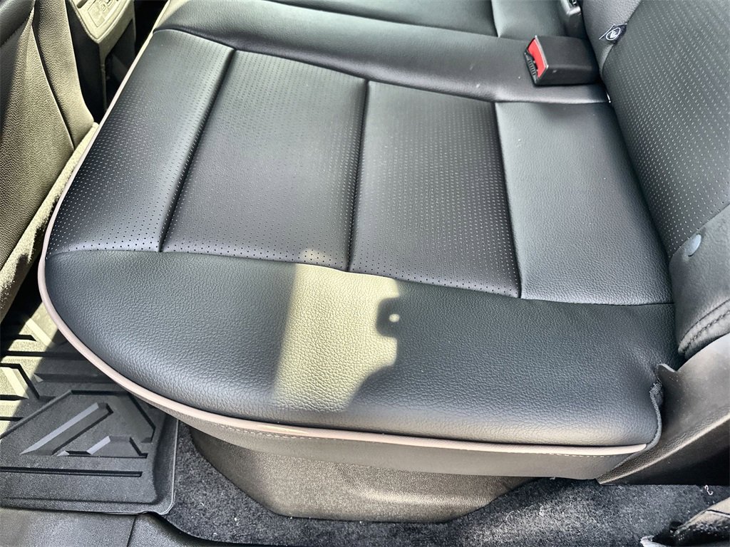 New 2026 GMC Canyon Denali image 17