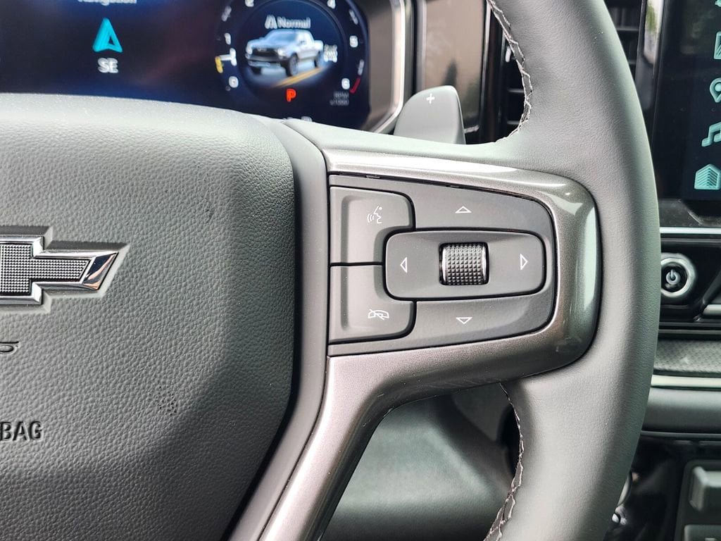 New 2026 Chevrolet Silverado 1500 ZR2 w/ Dark Appearance Package AWD/4WD image 38