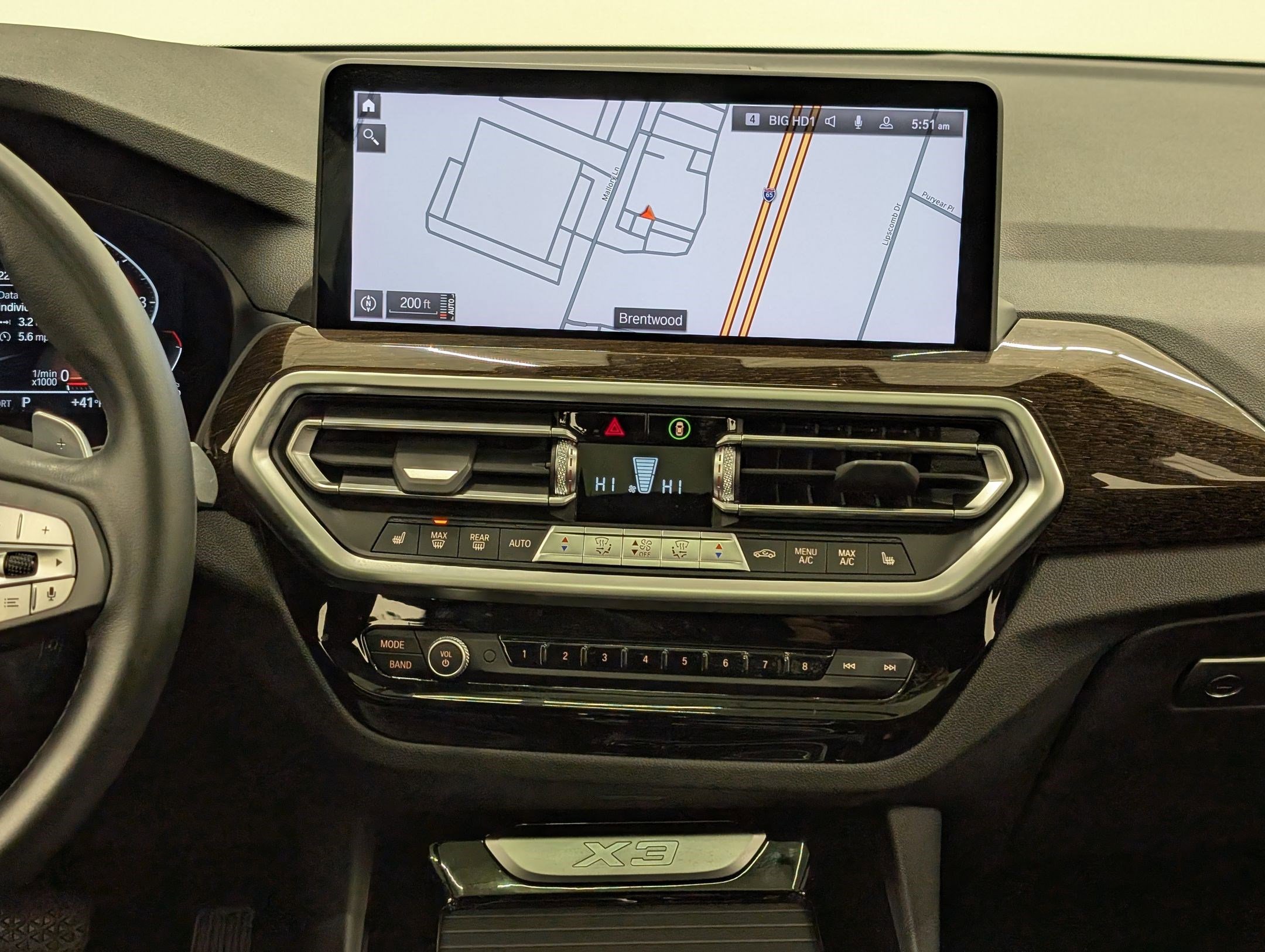 Certified 2023 BMW X3 xDrive30i w/ Premium Package image 28