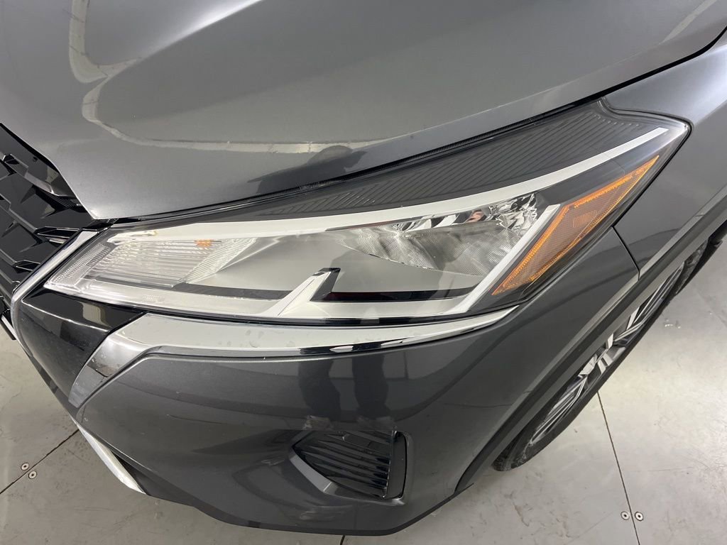 Used 2024 Nissan Kicks SV image 36