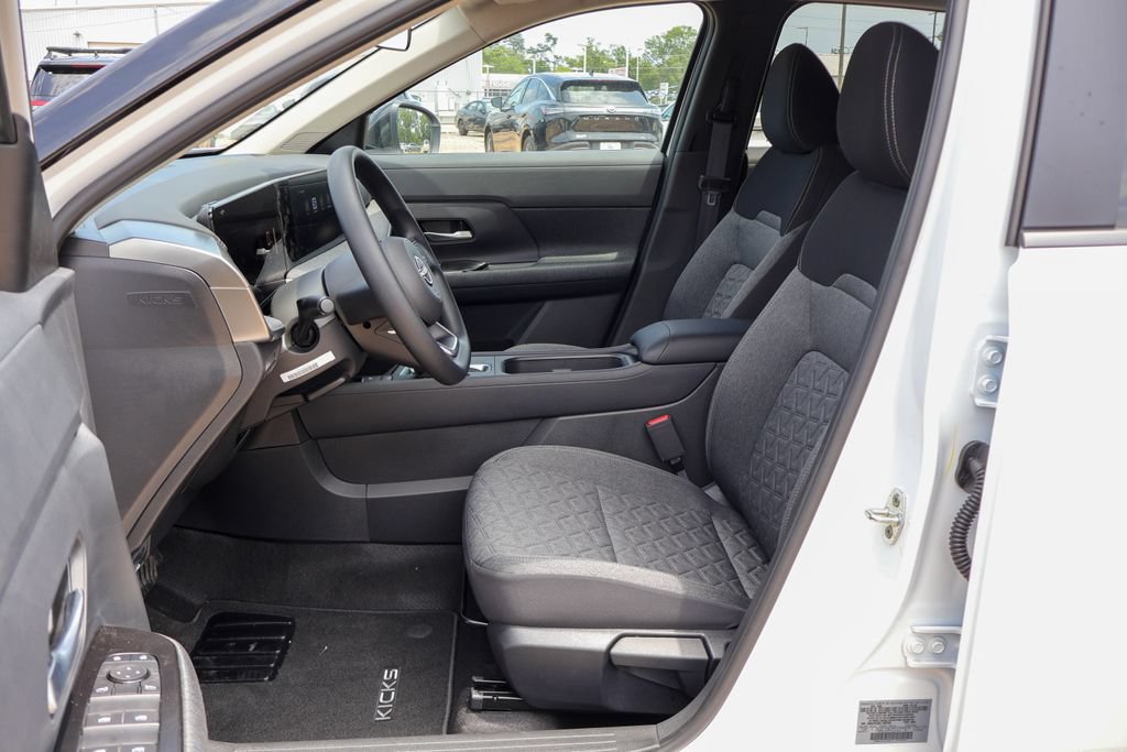 New 2026 Nissan Kicks SV w/ Cold Weather Package AWD/4WD image 7