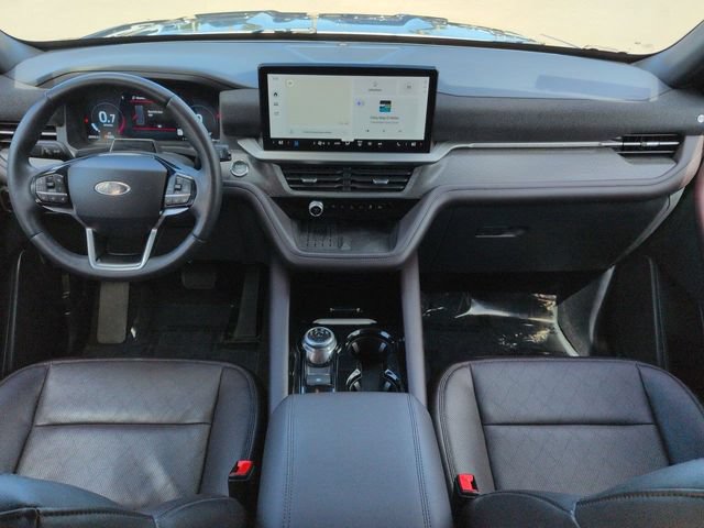 Used 2025 Ford Explorer Platinum AWD/4WD image 15