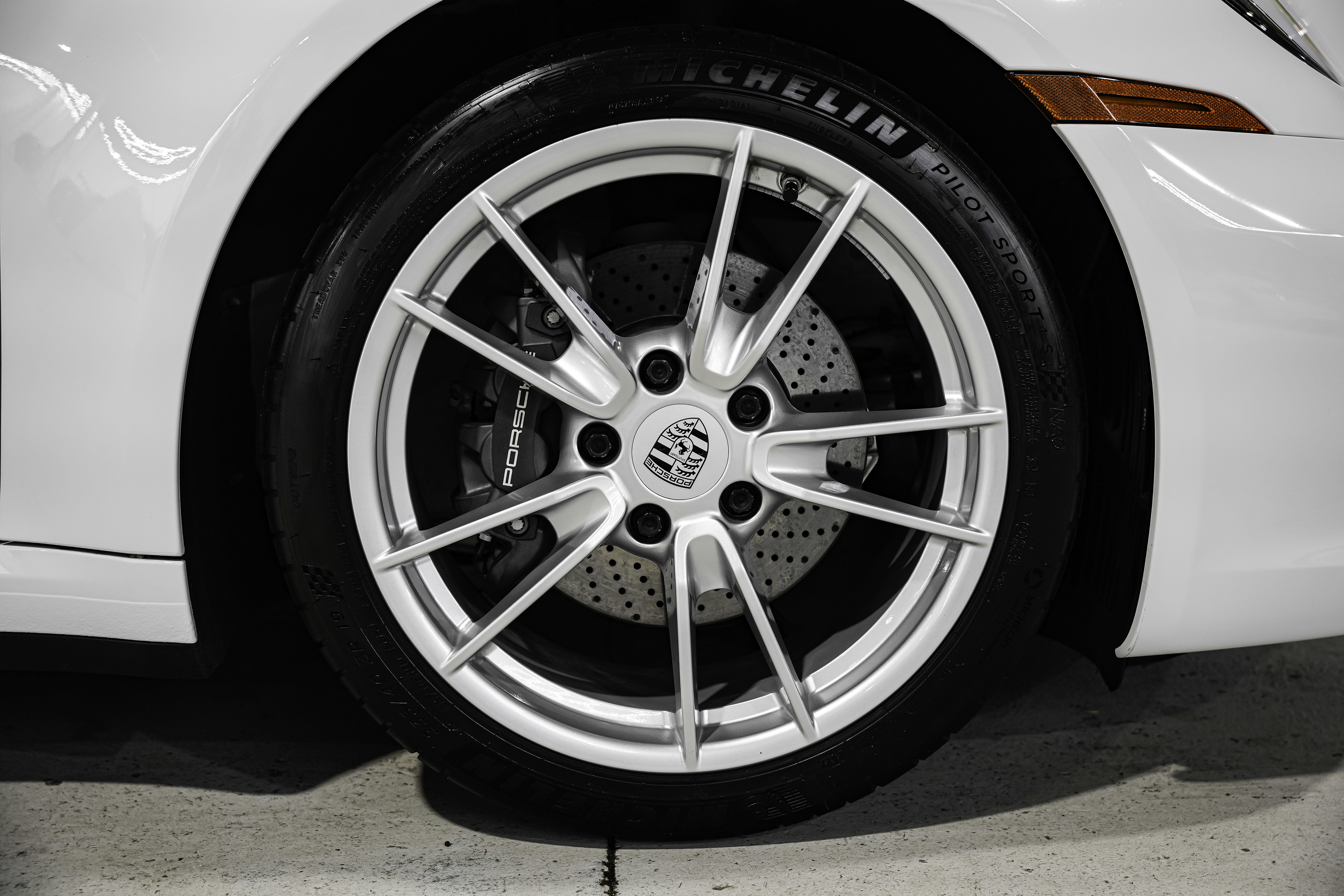 Used 2023 Porsche 911 Carrera w/ Premium Package image 49