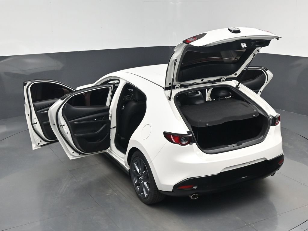 Used 2019 MAZDA MAZDA3 Hatchback w/ Preferred Package image 30