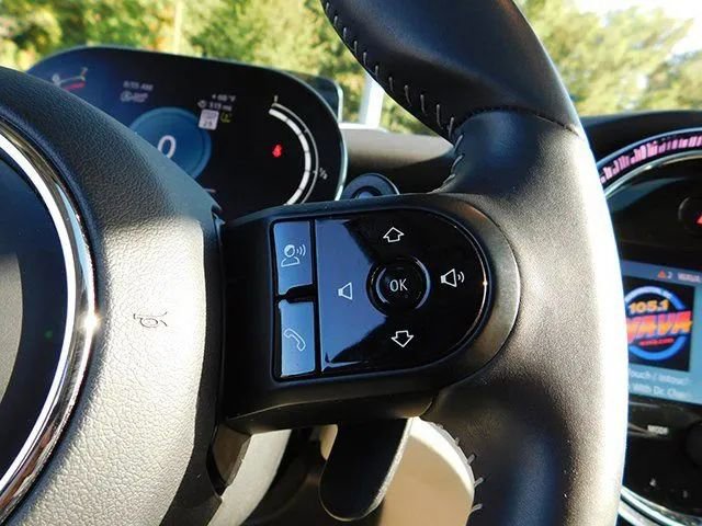 Used 2023 MINI Cooper S image 21