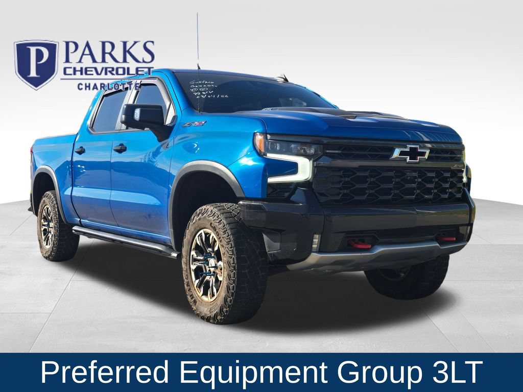 Used 2022 Chevrolet Silverado 1500 ZR2 w/ Technology Package AWD/4WD image 1