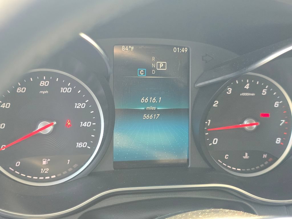 Used 2020 Mercedes-Benz GLC 300 4MATIC image 29