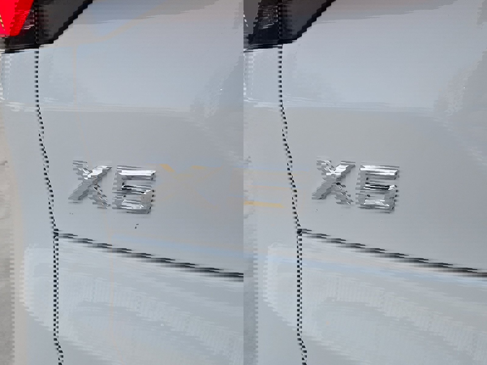 Used 2024 BMW X5 xDrive40i w/ Premium Package image 31