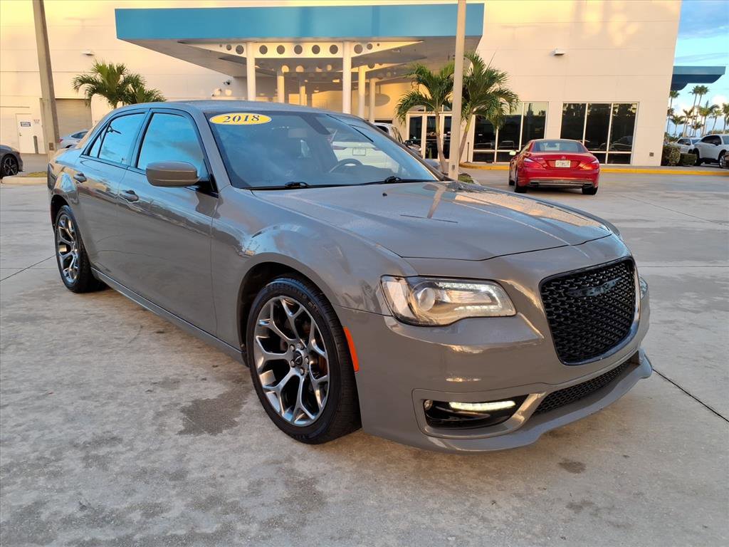 Used 2018 Chrysler 300 S w/ S Model Appearance Package image 10