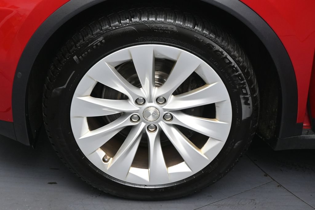 Used 2016 Tesla Model X 90D AWD/4WD image 11