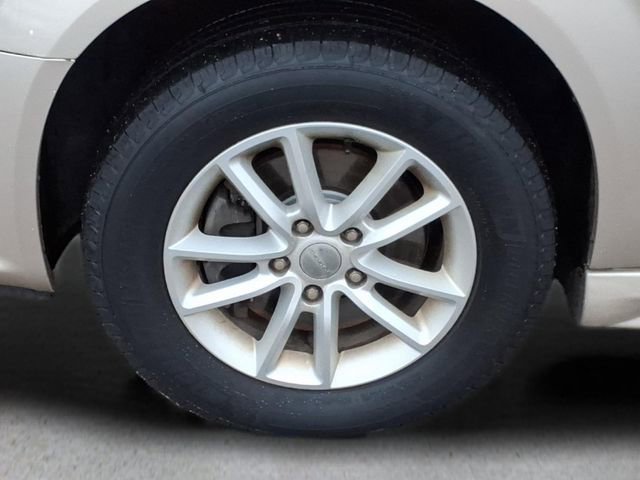 Used 2015 Dodge Grand Caravan SXT w/ UConnect Hands-Free Group image 10