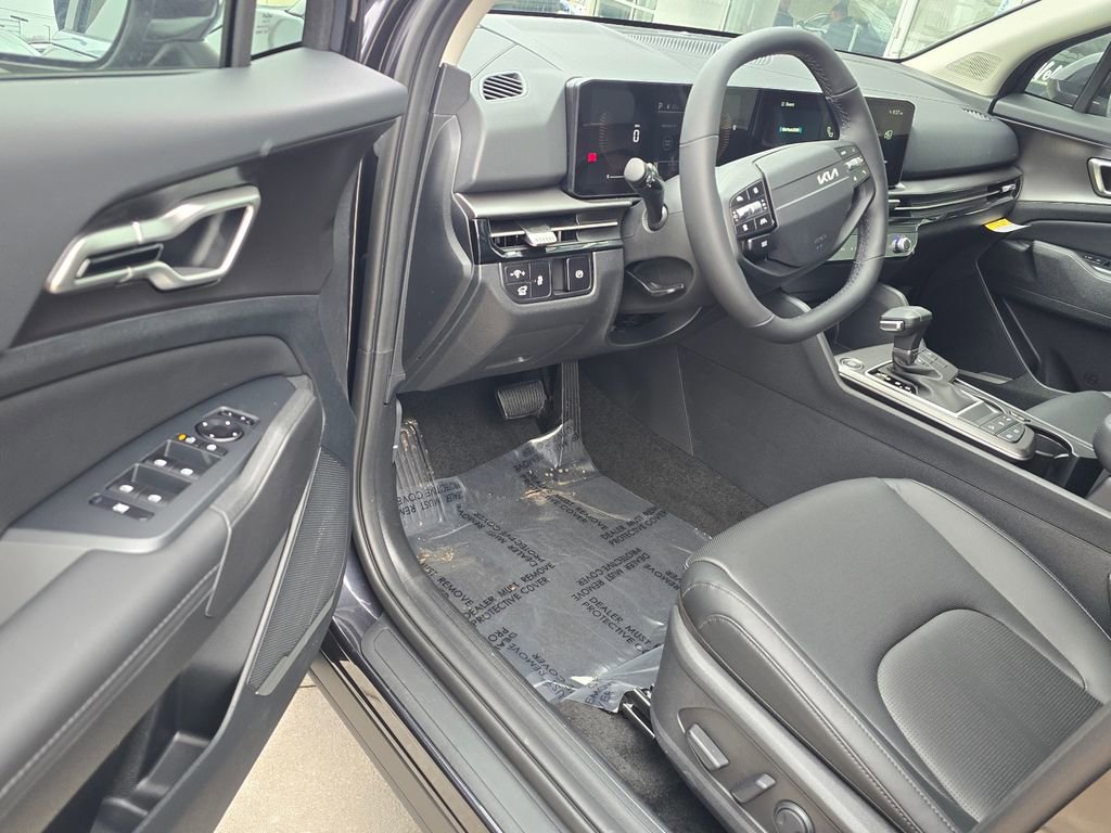 New 2026 Kia Sportage EX image 9