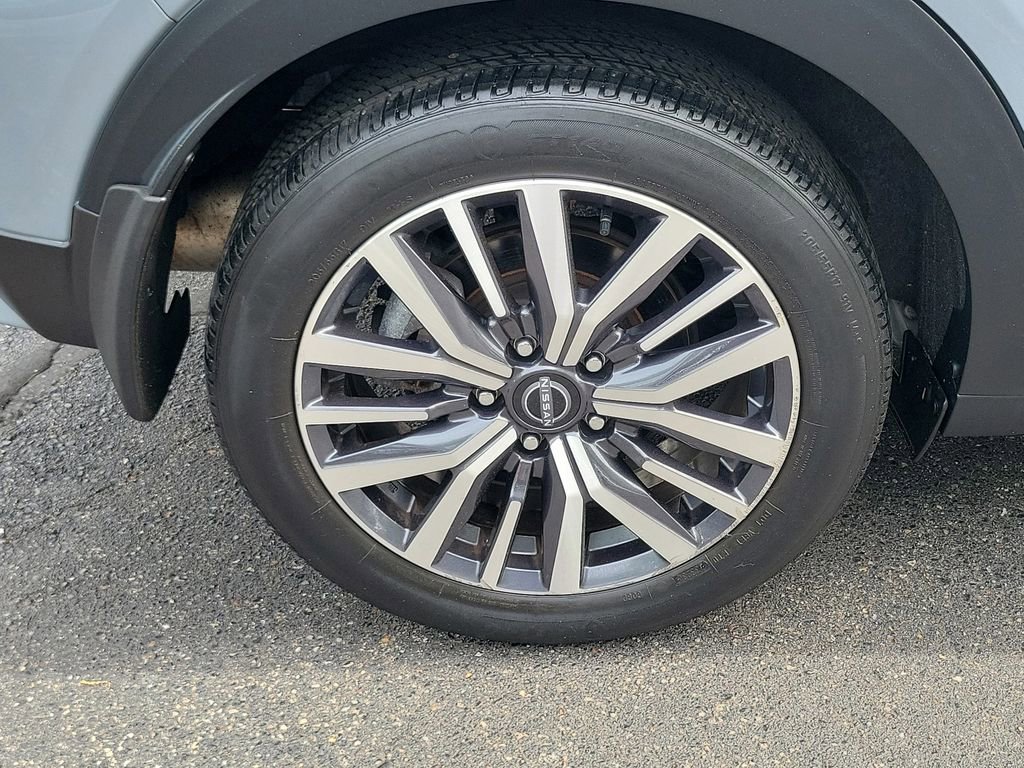 Used 2023 Nissan Kicks SV FWD image 6