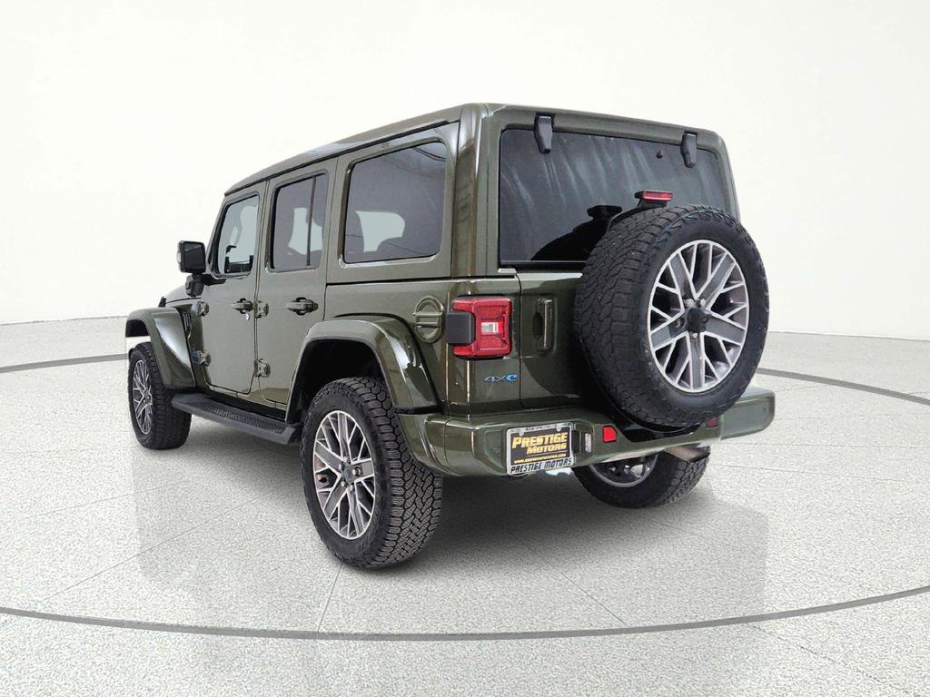 Used 2024 Jeep Wrangler High Altitude AWD/4WD image 6