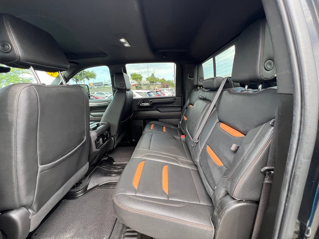 Used 2024 GMC Sierra 3500 AT4 w/ AT4 Premium Plus Package AWD/4WD image 21
