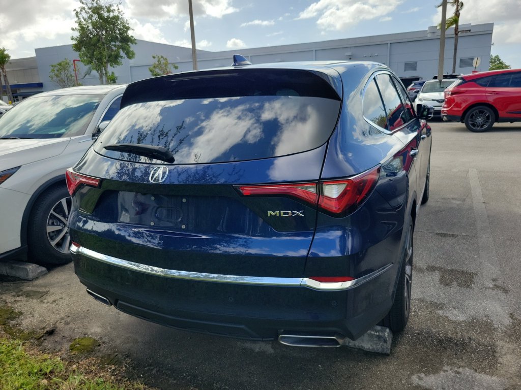 Used 2024 Acura MDX w/ Technology Package FWD image 8