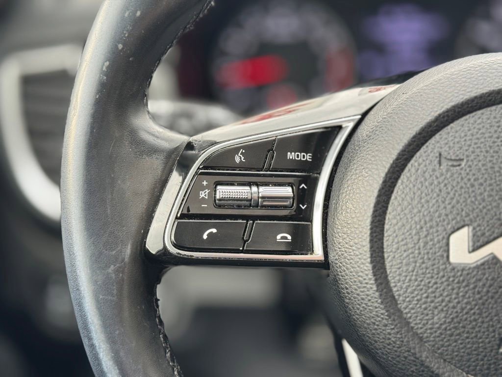 Used 2023 Kia Seltos EX image 36