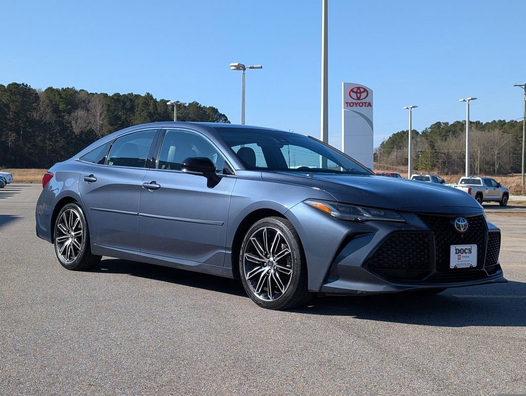 Used 2019 Toyota Avalon Touring w/ Advanced Safety Package image 7