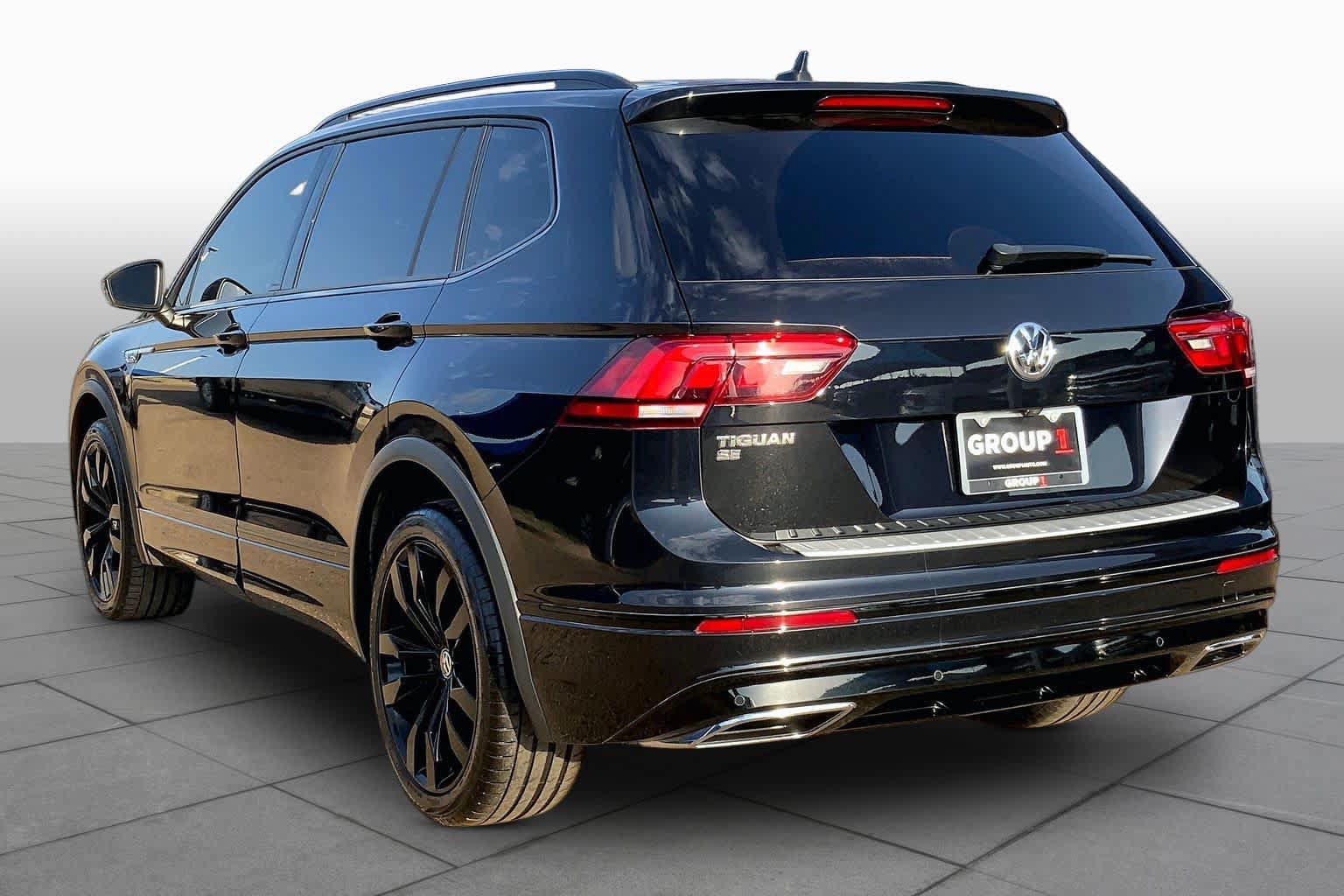 Used 2021 Volkswagen Tiguan SE R-Line FWD image 12