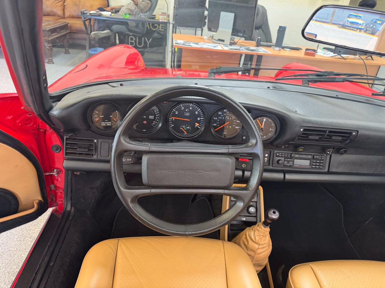 Used 1988 Porsche 911 Carrera RWD image 28