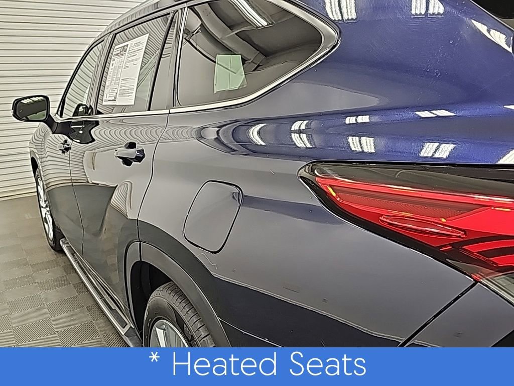 Used 2023 Toyota Highlander Limited image 7
