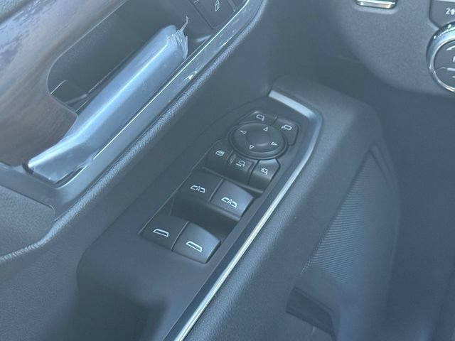New 2026 GMC Sierra 2500 SLT AWD/4WD image 13