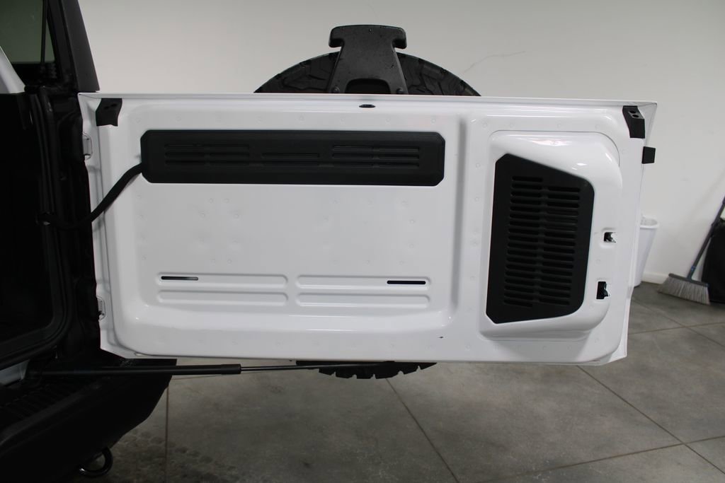 Used 2024 Ford Bronco Badlands image 19