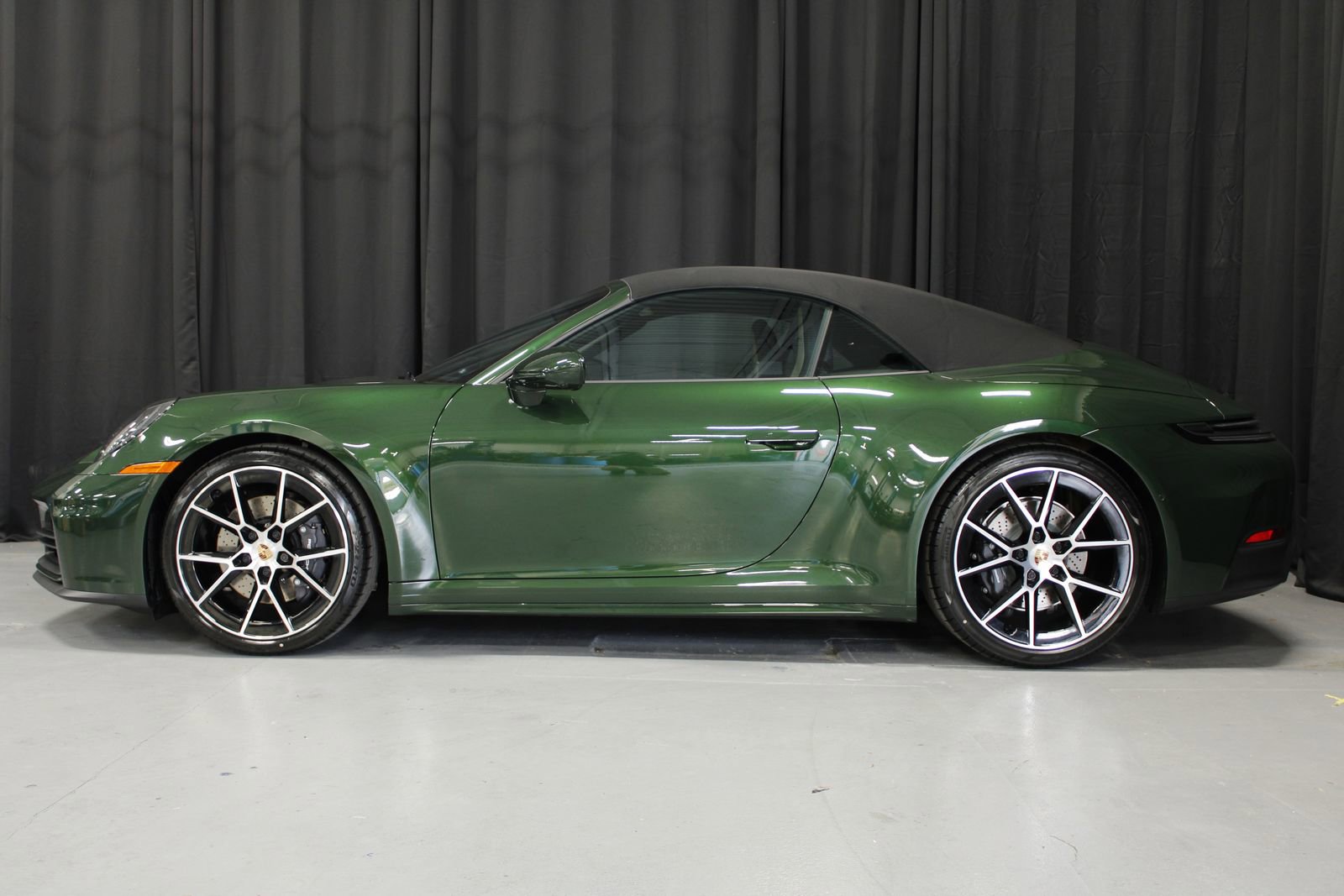 New 2026 Porsche 911 Carrera RWD image 16